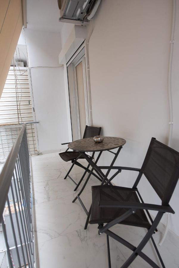 Medluxe Cozy Apartment! アテネ エクステリア 写真